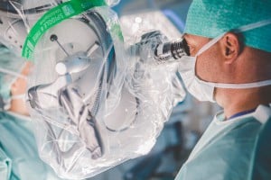 Neurochirurgie-Operation-Dr-Jung