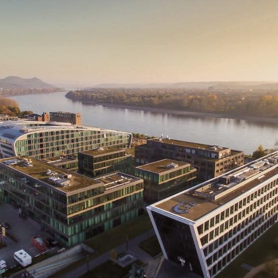 Der Bonner Bogen mit Blick auf den Rhein